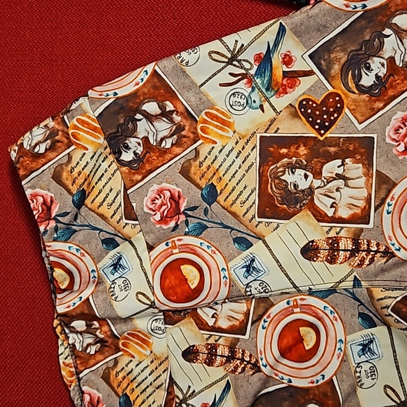 FABULEGS collage pattern mail art roses ladies notes legging Small cozy EUC - Picture 2 of 10